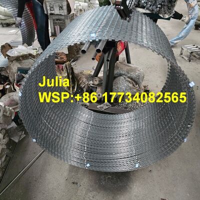 टिकाऊ 500mm OD BTO-16 रेज़र मेश 102 लूप रेज़र कांटेदार तार एंटी-संक्षारण आवासीय समुदाय बाड़