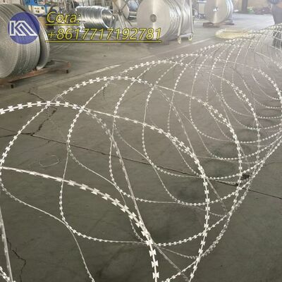 देश सीमा सुरक्षा बाड़ जस्ती बीटीओ 22 रेजर कांटेदार तार