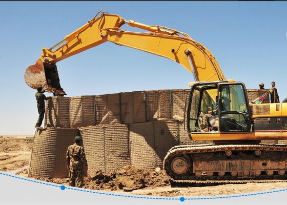 गर्म डुबकी गैल्वेनाइज्ड लोहे के तार रक्षात्मक गढ़ बाधाएं गैल्वेनाइज्ड सतह कार्बन स्टील तार भारी शुल्क सुरक्षा बाड़