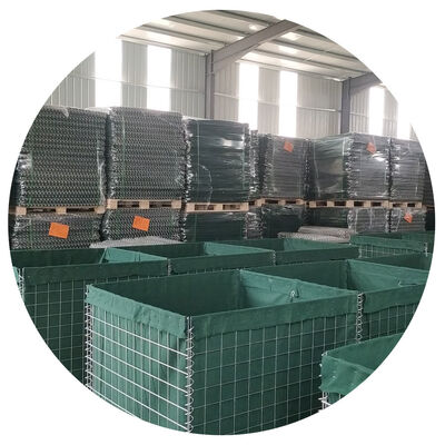 मानक सैन्य गर्म जस्ती रक्षात्मक गढ़ बाधाएं, हेस्को रक्षात्मक रेत की दीवार शूटिंग रेंज में