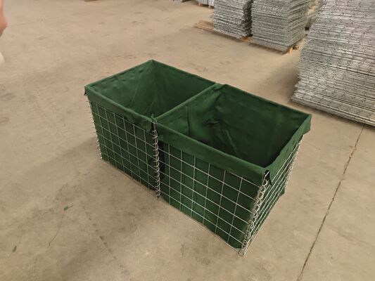 सर्वाधिक बिकने वाली सुरक्षा सेना ग्रेड रक्षात्मक बैरिकेड रेत से भरी सैन्य बाधा रक्षा दीवार