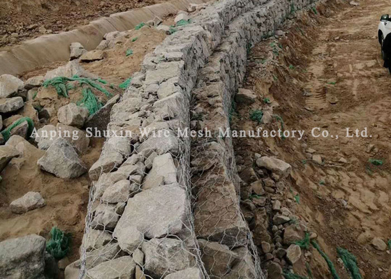 जस्ती हेक्सागोनल आयरन वायर नदी तट संरक्षण के लिए गेबियन टोकरी भरना