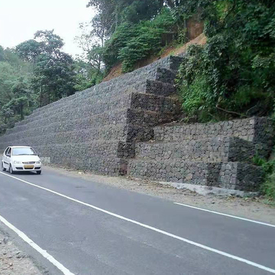 वाटरप्रूफ एंटीरस्ट गेबियन वॉल बास्केट जस्ती 2 * 1 * 1 M